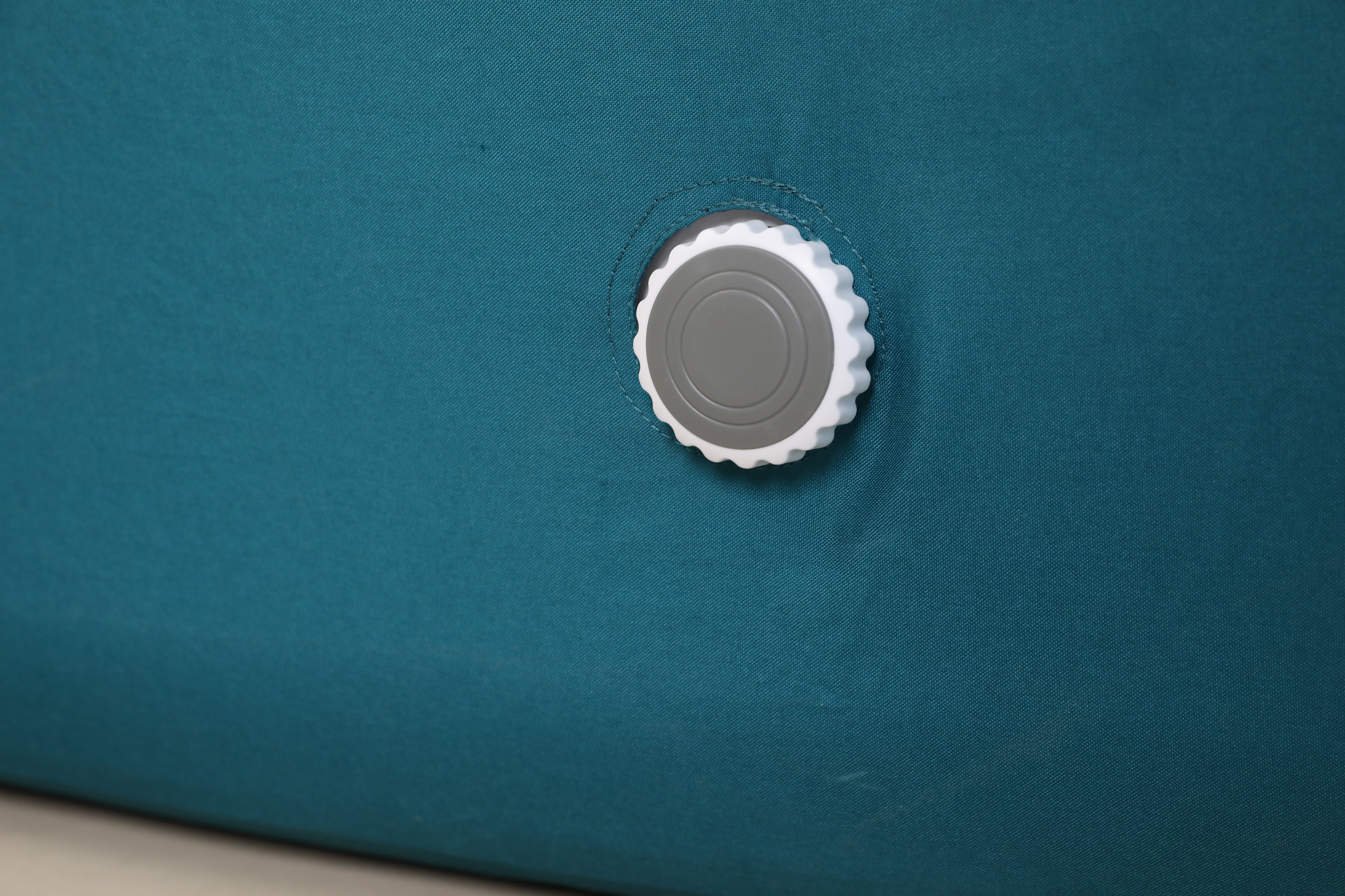 Compactă și portabilă